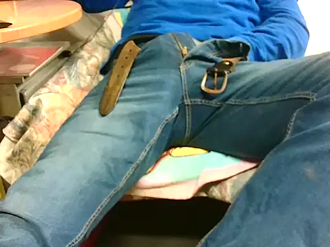 Giulio35 Pika online show from 10-16-25, 07:48