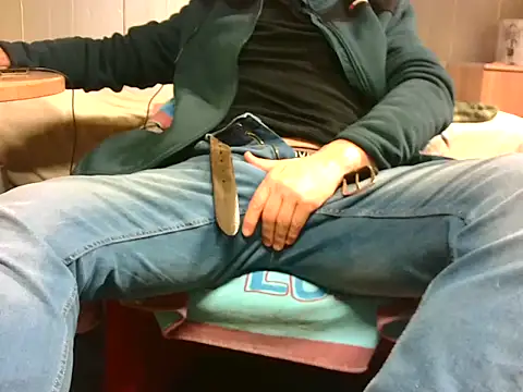 Giulio35 Pika online show from 03-21-26, 06:22