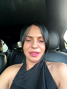 Snapshot of KimKelly13 chatting on 10-20-25, 04:29 KimKelly13 online show from 10-20-25, 04:29