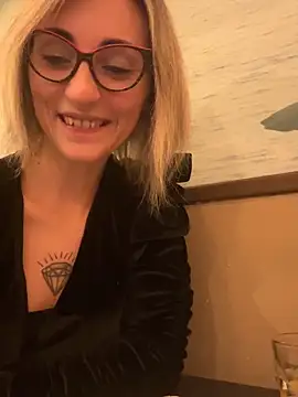 sexy blondie92 online show from 12-13-25, 07:53