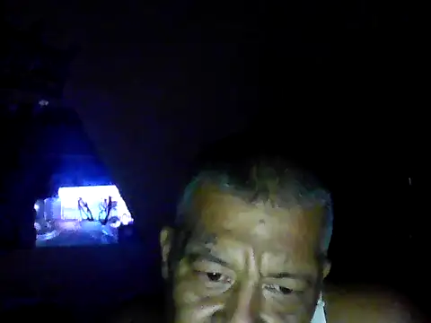 Snapshot of ElMasChingonMX chatting on 10-03-25, 09:28 ElMasChingonMX online show from 10-03-25, 09:28