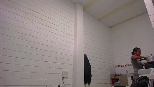 Snapshot of GiveLove1 chatting on 02-26-25, 10:42 GiveLove1 online show from 02-26-25, 10:42