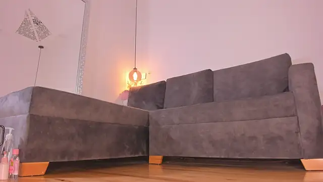 Isabella francoo online show from 11-03-25, 12:17