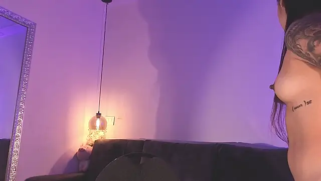 Isabella francoo online show from 02-05-26, 11:37