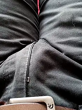 HeftyTheory7 online show from 11-24-25, 08:03