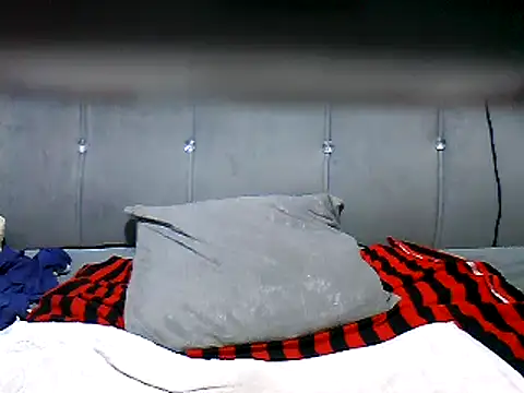 Snapshot of cutey-smile chatting on 03-14-25, 12:32 cutey-smile online show from 03-14-25, 12:32