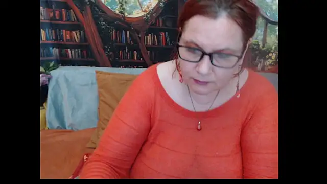 Snapshot of PlayfullMature chatting on 06-15-26, 04:20 PlayfullMature online show from 06-15-26, 04:20