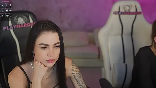 Tina Breeze online show from 02-12-26, 08:42