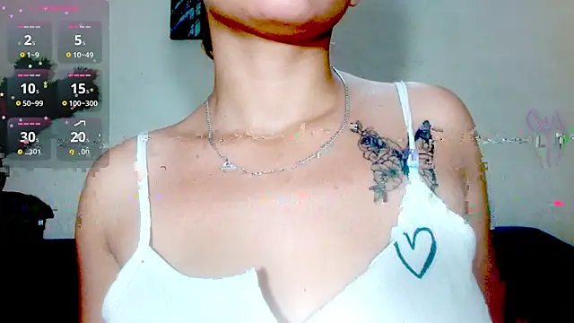 Eva Hoot online show from 03-21-26, 12:10