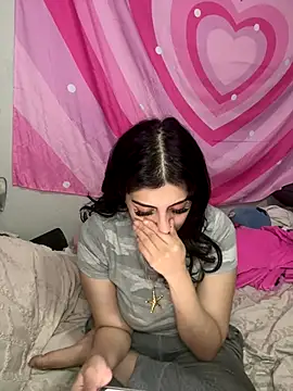 ThickerThanYoBitch online show from 09-27-25, 02:44