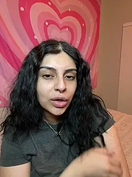 ThickerThanYoBitch online show from 03-04-26, 02:12