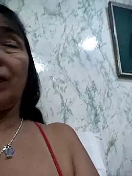 Snapshot of biancchi chatting on 06-17-26, 02:29 biancchi online show from 06-17-26, 02:29