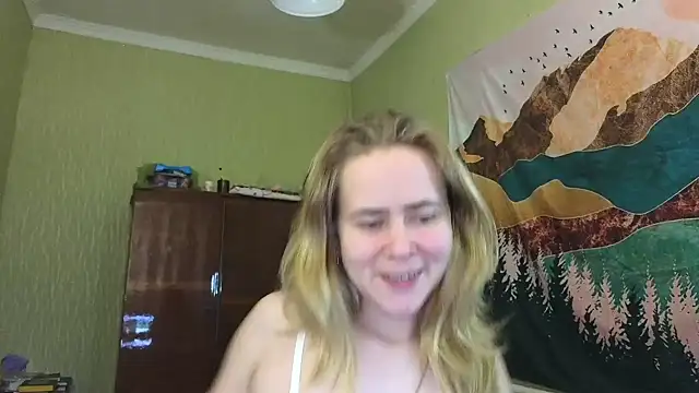 Riley Roo online show from 12-20-24, 07:28