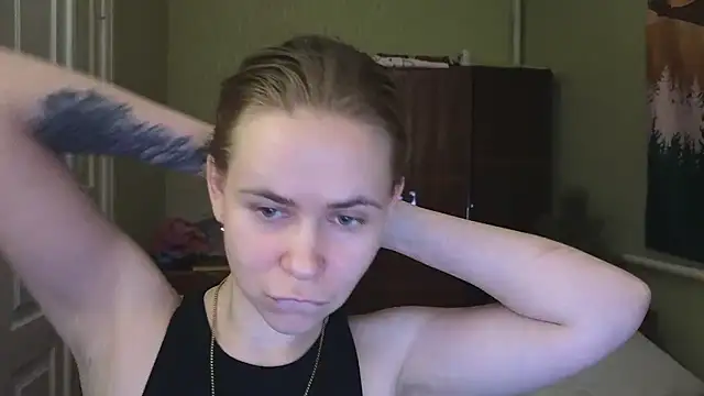 Riley Roo online show from 01-18-25, 10:28