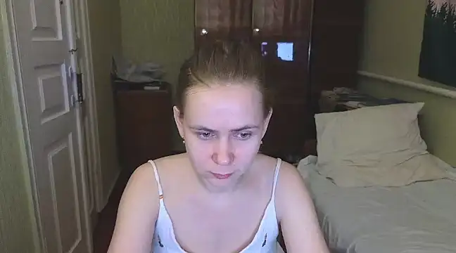 Riley Roo online show from 02-25-25, 05:15