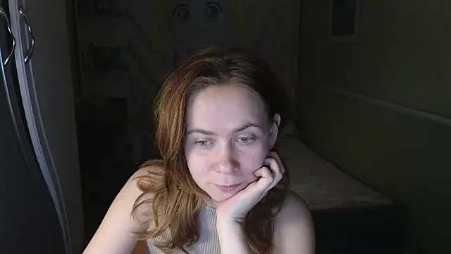 Riley Roo online show from 12-15-25, 05:17