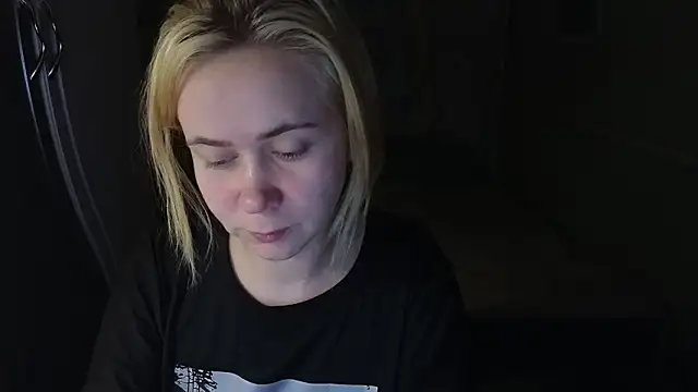 Riley Roo online show from 02-01-26, 04:49