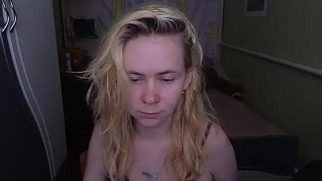 Riley Roo online show from 03-31-26, 08:48