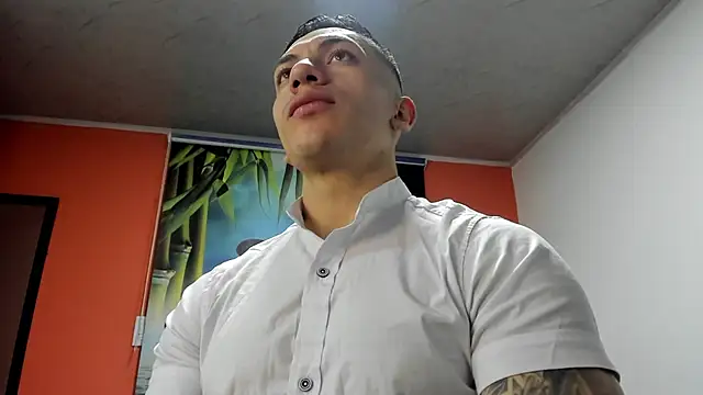 aquiles 51 online show from 12-01-25, 04:23