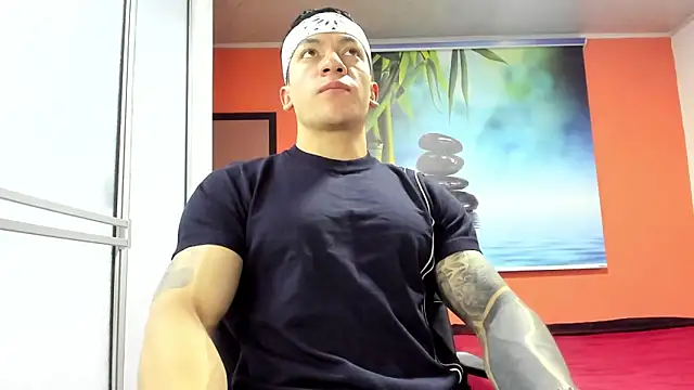 aquiles 51 online show from 02-15-26, 12:25