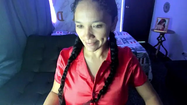 Snapshot of rayza_mature_154 chatting on 01-22-25, 12:16 rayza mature 154 online show from 01-22-25, 12:16