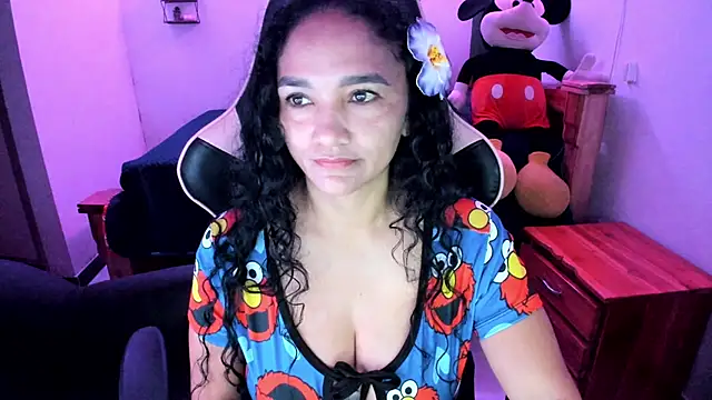 Snapshot of rayza_mature_154 chatting on 06-13-26, 03:54 rayza mature 154 online show from 06-13-26, 03:54