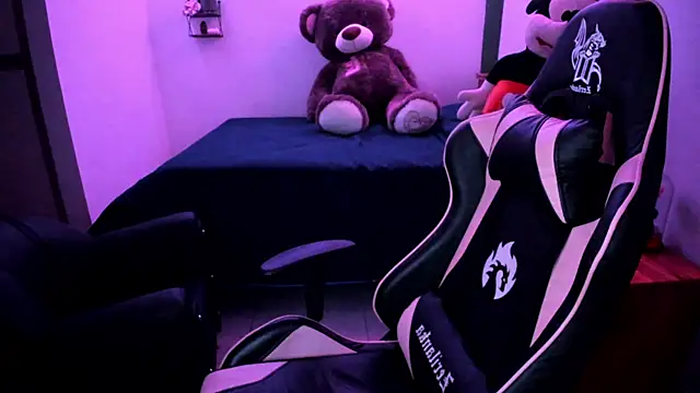 Snapshot of rayza_mature_154 chatting on 06-28-26, 07:09 rayza mature 154 online show from 06-28-26, 07:09
