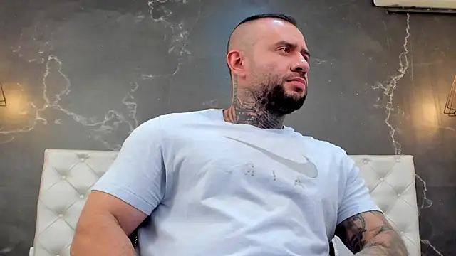 BruceDallas online show from 12-15-24, 01:46