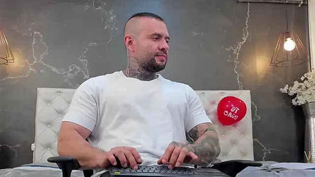 BruceDallas online show from 02-15-25, 02:37