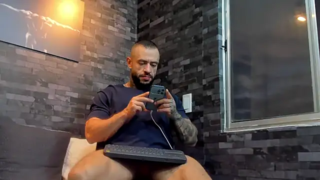 BruceDallas online show from 09-19-25, 11:16