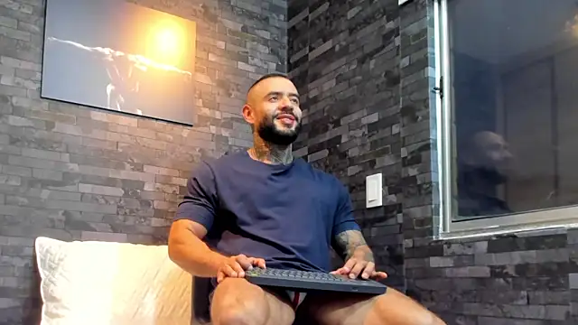 BruceDallas online show from 10-29-25, 11:06