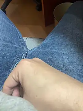 114514hlove online show from 12-31-24, 03:34