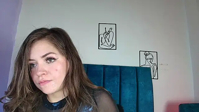 Snapshot of ale_blossom chatting on 03-05-25, 02:57 ale blossom online show from 03-05-25, 02:57