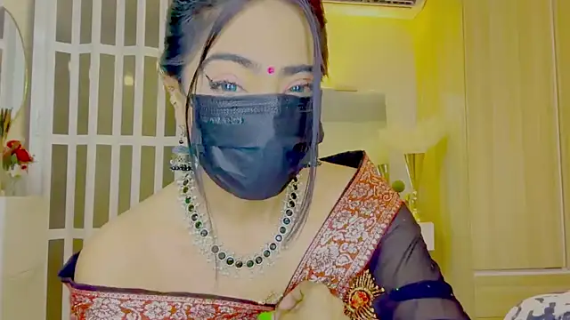 Monalisadon018 online show from 04-11-26, 07:51