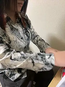 Snapshot of miyabi_room chatting on 02-07-25, 09:26 miyabi room online show from 02-07-25, 09:26