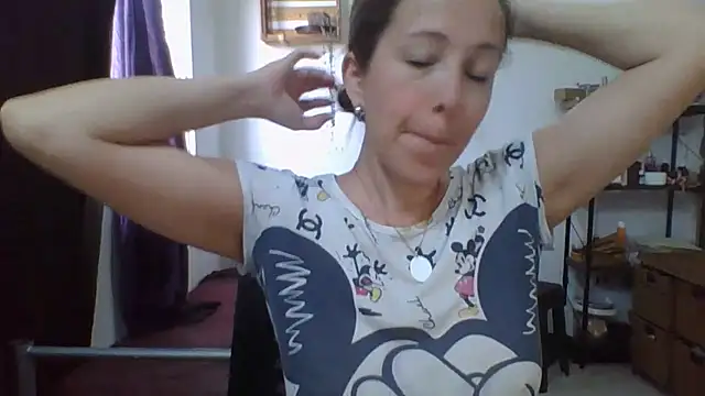 charlott ponce online show from 05-18-26, 06:14