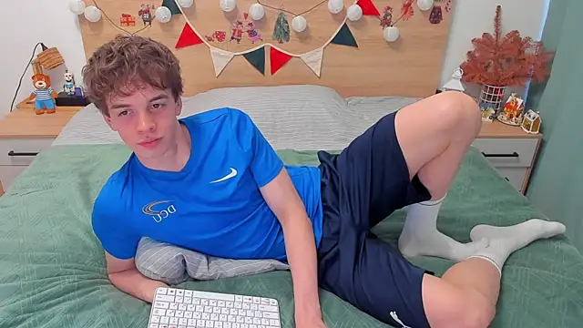 Fandi 777 online show from 12-14-25, 10:42