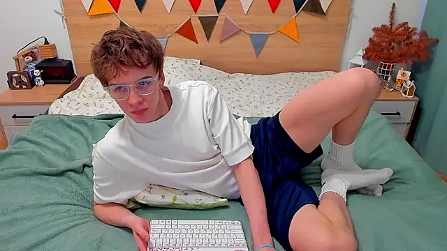 Fandi 777 online show from 02-08-26, 02:09