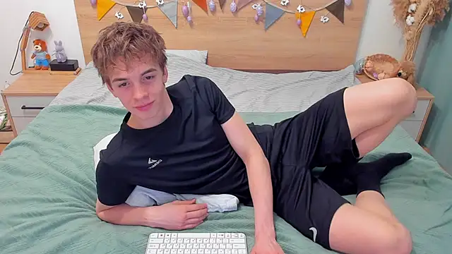 Fandi 777 online show from 02-26-26, 11:09