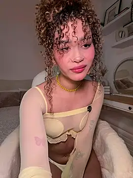Lianh Benett online show from 07-27-26, 01:56