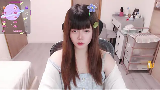 Snapshot of a0513 chatting on 07-07-26, 04:11 a0513 online show from 07-07-26, 04:11