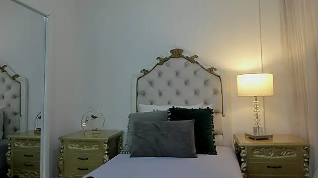 lexa 25  online show from 12-16-25, 11:59