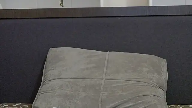 Snapshot of CalvinCay chatting on 01-29-25, 06:33 CalvinCay online show from 01-29-25, 06:33