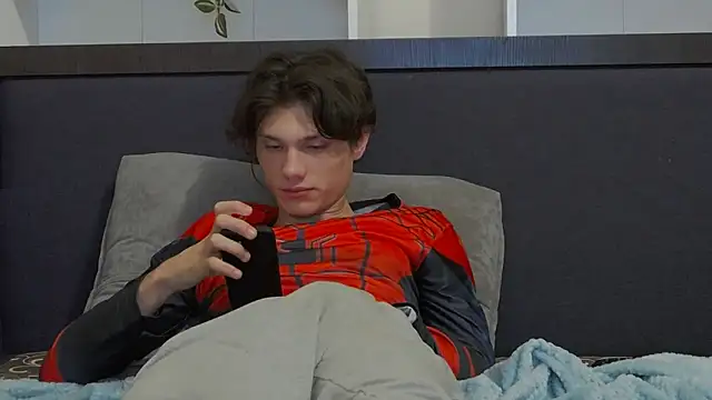 Snapshot of CalvinCay chatting on 01-30-25, 02:49 CalvinCay online show from 01-30-25, 02:49