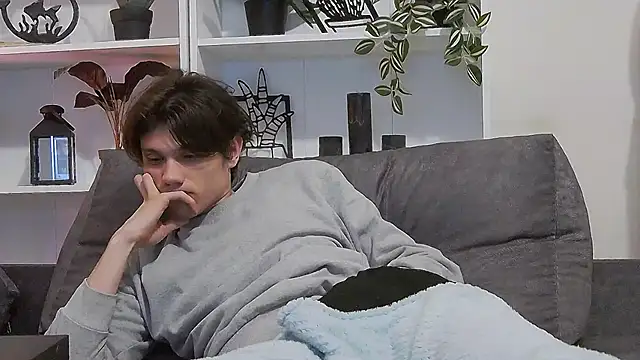 Snapshot of CalvinCay chatting on 03-14-25, 05:57 CalvinCay online show from 03-14-25, 05:57