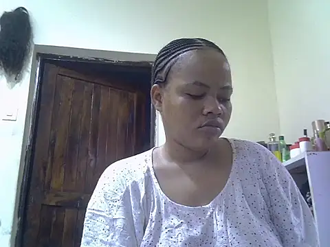 Amberay1 online show from 02-24-26, 04:21