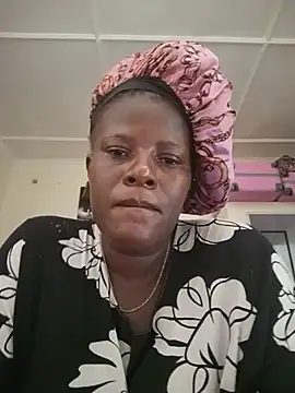 Snapshot of Sweetie_pussy chatting on 07-14-26, 07:13 Sweetie pussy online show from 07-14-26, 07:13