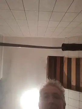 Snapshot of 60philippe chatting on 02-18-25, 08:38 60philippe online show from 02-18-25, 08:38