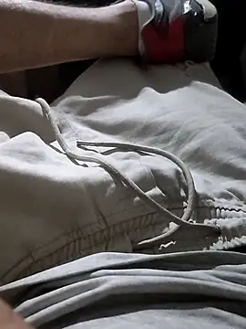 Snapshot of mapachon81 chatting on 11-01-25, 08:16 mapachon81 online show from 11-01-25, 08:16