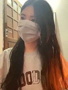 Snapshot of -hanime- chatting on 12-19-24, 11:07 -hanime- online show from 12-19-24, 11:07